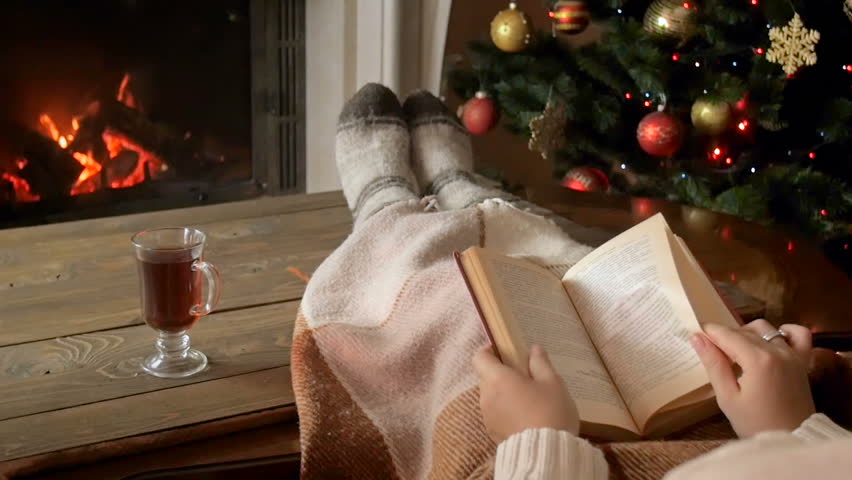 TOP 5: Knihy, uvnitř kterých bychom chtěli strávit Vánoce